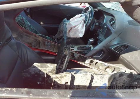 2016 Chevrolet Corvette Stingray Z51 из США, поврежденный, VIN 1G1YM2D7XG5109971